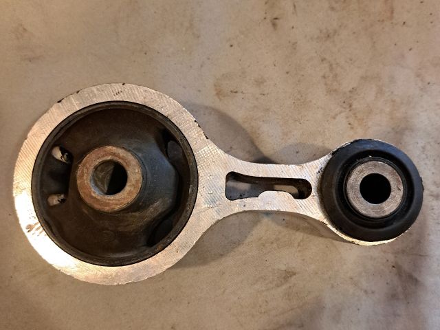 MAZDA 6 Billenésgátló Bak