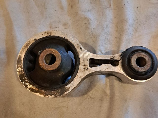 MAZDA 6 Billenésgátló Bak