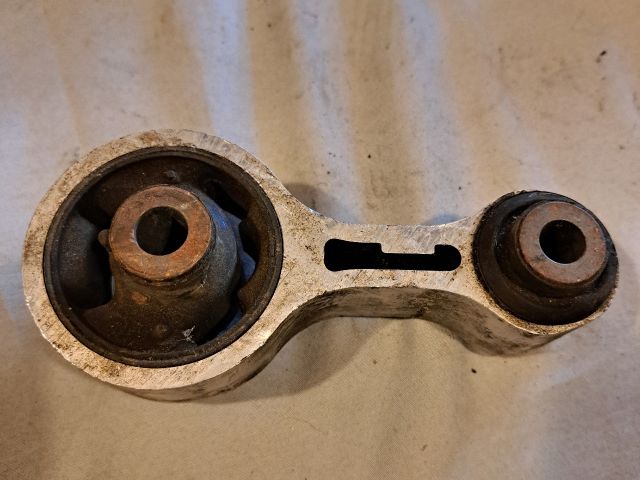 MAZDA 6 Billenésgátló Bak