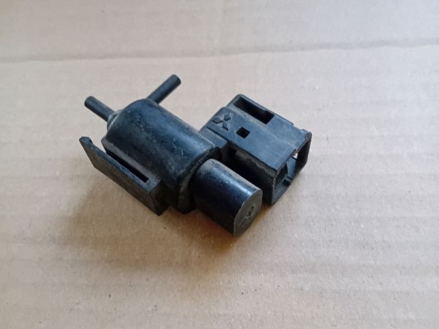 MAZDA MPV EGR / AGR Vákum Szelep
