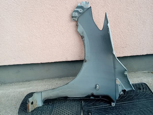 MAZDA 5 Jobb első Sárvédő