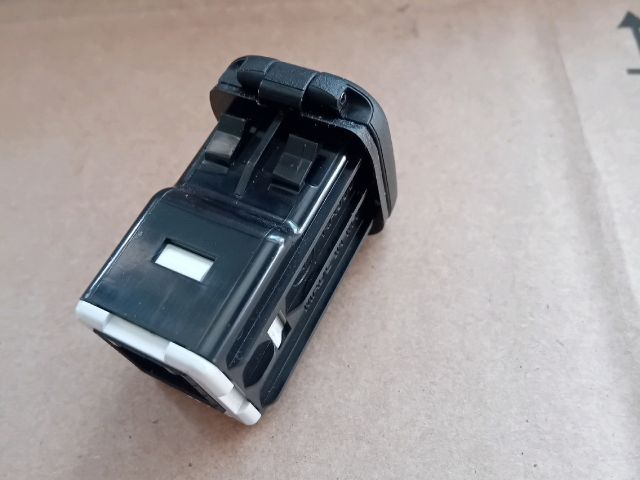 MAZDA CX-5 USB Aljzat
