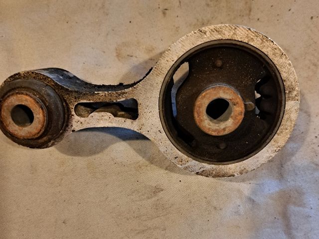 MAZDA 6 Billenésgátló Bak
