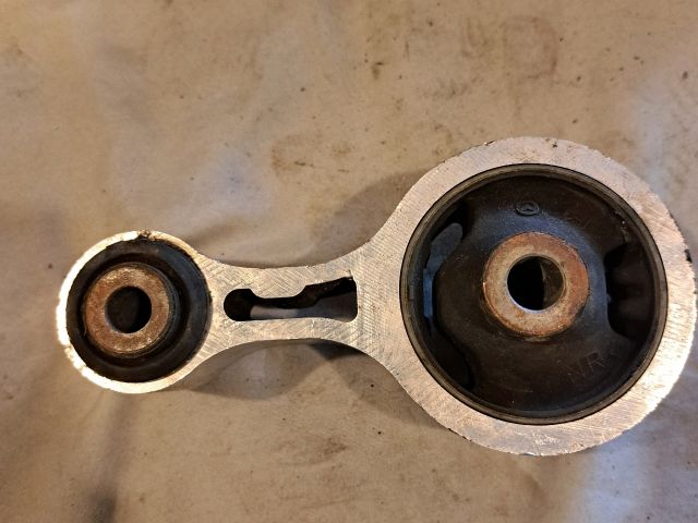 MAZDA 6 Billenésgátló Bak