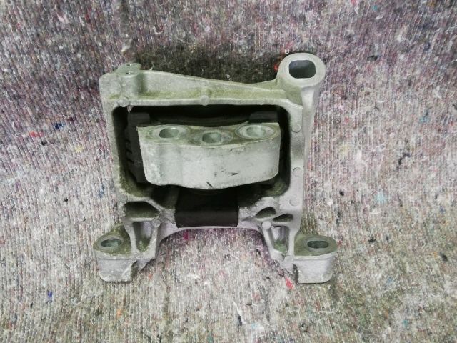 MAZDA 6 Motor Tartó Bak Jobb
