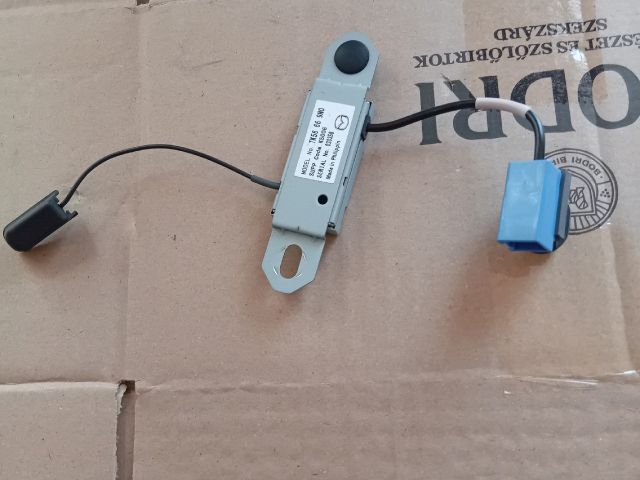 MAZDA CX-5 Antenna Erősítő